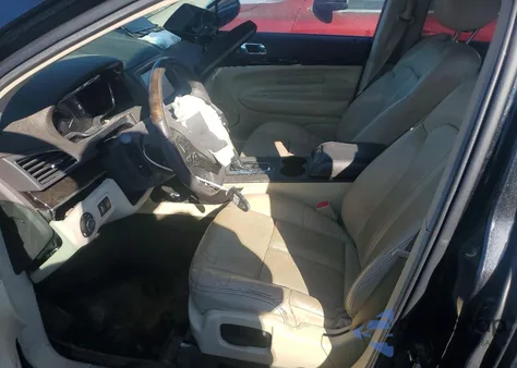 2015 Lincoln Mkt z USA, uszkodzony, nr VIN 2LMHJ5FK3FBL02492